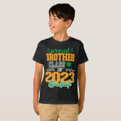 BROEDER van een klasse van 2023 MODERN-SCRIPT T-shirt (Voorkant volledig)