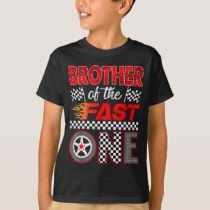 Broer van de snelle eerste verjaardag raceauto t-shirt