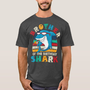 Broer van de verjaardags haai Funny Retro Broer T-shirt