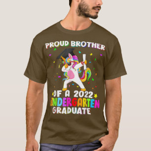Broer van een 2022-kleuter Afstuderen de Verenigde T-shirt