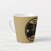 Broer van een andere moeder latte mok (Linkerhoek)
