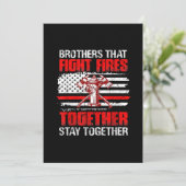 Broers die samen strijden tegen elkaar blijven feestdagenkaart (Staand voorkant)