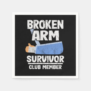 Broken Arm Survivor Club lid krijgt goed cadeau Servet