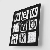 Bronx New York | Grunge Typografie Vierkante Klok (Hoek)