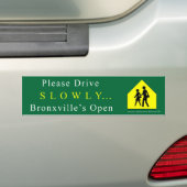 Bronxville "langzaam" Bumpersticker (Op auto)