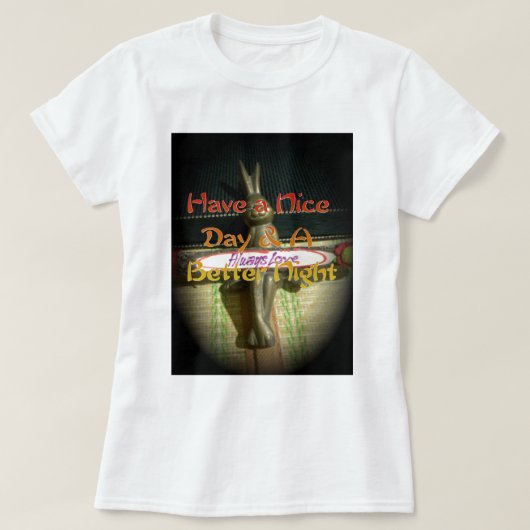 Bronze Rabbit Sculpture met Inspirerend quotes T-shirt (Design voorkant)