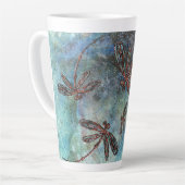 Bronze Tipped Dragonflies op een magische hemel Latte Mok (Linkerhoek)