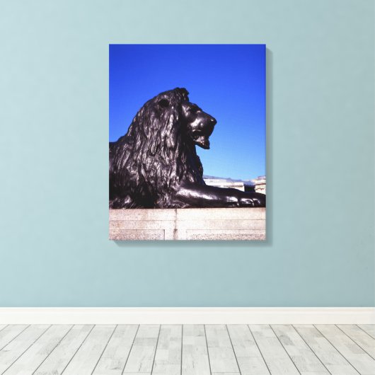 Bronzen Leeuw Trafalgar Square Canvas Afdruk (Insitu (Houten vloer))