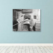 Brood Bakkers, 1917 Canvas Afdruk (Insitu (Houten vloer))