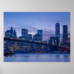 Brooklyn Bridge bij schemer Poster