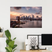 Brooklyn Bridge en Lower Manhattan Poster (Thuiskantoor)