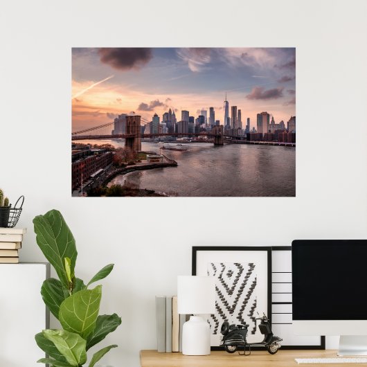 Brooklyn Bridge en Lower Manhattan Poster (Thuiskantoor)