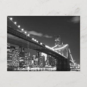Brooklyn Bridge en Manhattan Skyline 's nachts Briefkaart