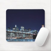 Brooklyn Bridge en Manhattan Skyline 's nachts Muismat (Met muis)