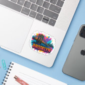 Brooklyn Bridge Graffiti Pop Art – Kleurrijke sted Sticker (Laptop met iPhone)