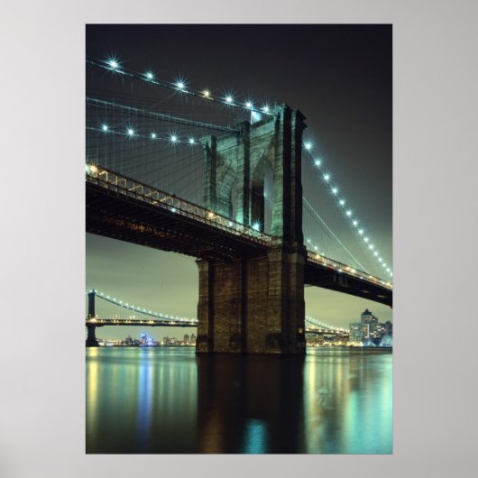 Brooklyn Bridge in de nacht van Manhattan Bridge Poster (Voorkant)
