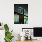 Brooklyn Bridge in de nacht van Manhattan Bridge Poster (Thuiskantoor)