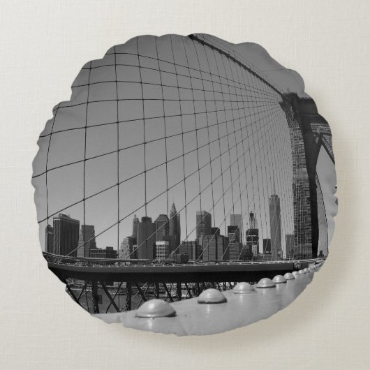Brooklyn bridge rond kussen (Voorkant)