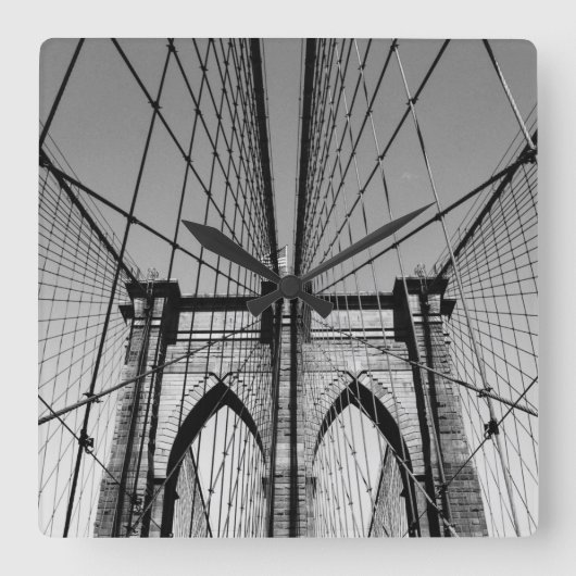 Brooklyn Bridge Vierkante Klok (Voorkant)