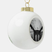 Brooklyn Bridge zwarte en witte kerstmis Keramische Bal Ornament (Links)