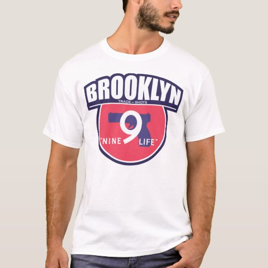BROOKLYN-NINE-LEVEN T-SHIRT (Voorkant)