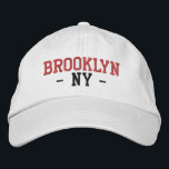 BROOKLYN NY Preppy Rood Zwart op Wit Geborduurde Pet<br><div class="desc">Preppy BROOKLYN NY Rood en Zwart geborduurd op wit katoenen pet. Borduurkleuren kunnen worden aangepast aan andere kleurkeuzes door de knop "Ontwerp bewerken" te selecteren. Je kunt ook de kleur van het pet kiezen op de hoofdobjectpagina.</div>