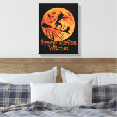 Broom Surfing Witches - Funny Halloween Canvas Afdruk (Insitu (Slaapkamer))