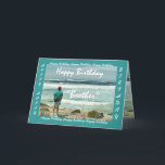 BROTHER-IN-LAW Happy Birthday Man and Ocean Waves Kaart<br><div class="desc">Deze kaart met een man die naar de oceaangolven kijkt is een verjaardagskaart met een vrolijk en inspirerend thema.  De binnentekst is volledig aanpasbaar.  Om meer van dit ontwerp te zien,  typ binnen,  of besnoeiing en deeg in de onderzoeksdoos van Zazzle:  jacques man oceanische golf</div>