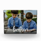 Brothers Script Modern Foto   (Voorkant)