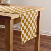 Brown and beige checkerboard pattern korte tafelloper (Voorbeeld)