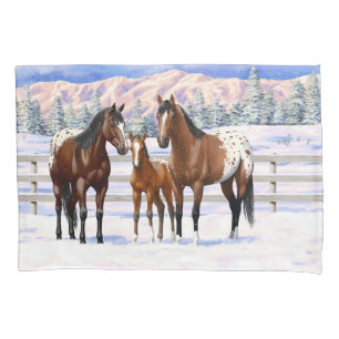 Brown Bay Appaloosa-paarden in sneeuw Kussensloop