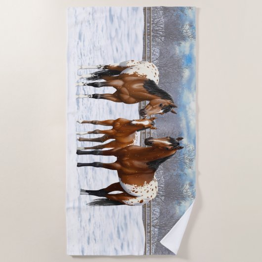 Brown Bay Appaloosa-paarden in sneeuw Strandlaken (Voorkant)