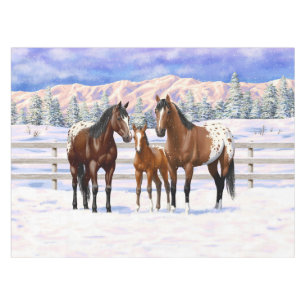 Brown Bay Appaloosa-paarden in sneeuw Tafelkleed