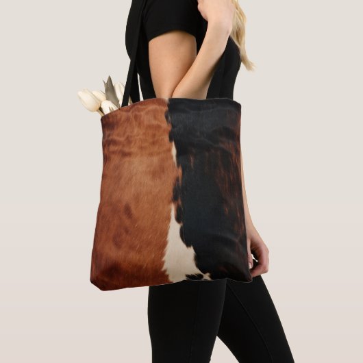 Brown Black Southwest Faux Koeienhuid Tote Bag (Dichtbij)