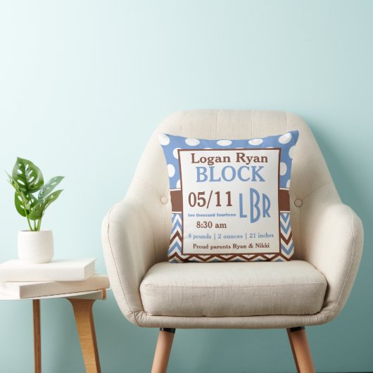 Brown Blue Personalized Baby Announcement Pillow Kussen (Stoel)