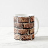 Brown brick wall on daylight koffiemok (Voorkant rechts)