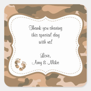 Brown Camo Baby shower Favoriete label w/feet