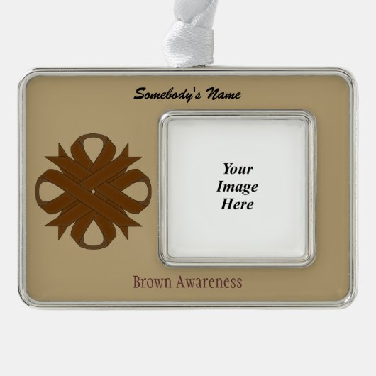 Brown Clover Ribbon Tmpl (H-O) van Kenneth Yoncich Verzilverd Omlijst Ornament (Voorkant)