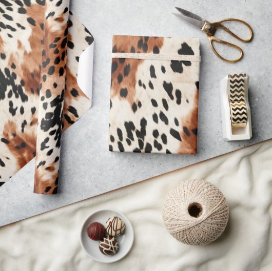 Brown Cream Animal Koeienhuid Cadeaupapier (Crafts)