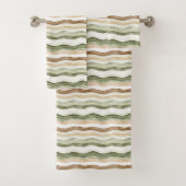 Brown Cream Green Stripes Bad Handdoek (Insitu)