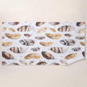 Brown Cream Tribal Native Feathers Strandlaken (Voorkant)