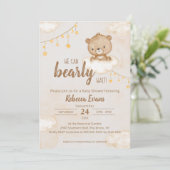 Brown Cute Beer we kunnen het Baby shower afwachte Kaart (Staand voorkant)