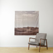 BROWN DESERT ONDER WITTE KLEUREN WANDKLEED (In situ)