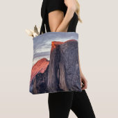 BROWN- EN ZWARTE ROCK-FORMATIES TOTE BAG (Dichtbij)