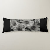 Brown Eyed Susan Flowers Lichaamskussen (Voorkant)