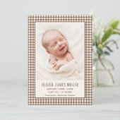Brown Gingham Baby geboorteaankondiging fotokaart Aankondiging (Staand voorkant)