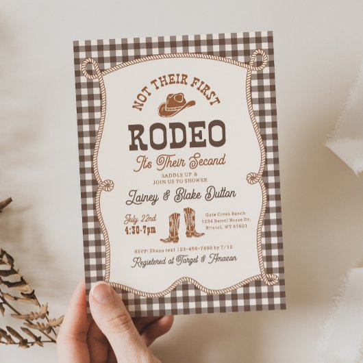 Brown Gingham Niet Hun Eerste Rodeo Uitnodiging