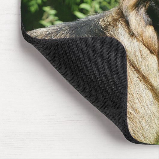 Brown Long Hazard German Shepherd 1 Muismat (Hoek)