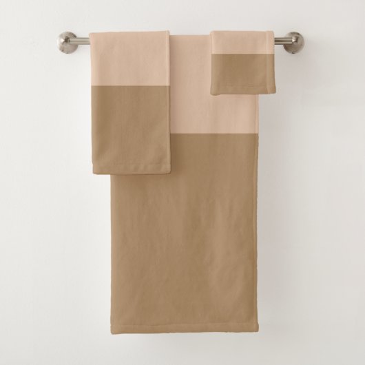 Brown Ombre Striped Bad Handdoek (Insitu)