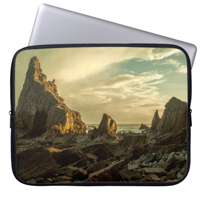 BROWN ROCK FORMATIE LAPTOP SLEEVE (Voorkant)